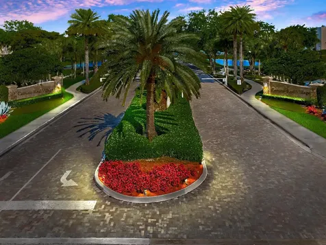 5800 Camino Del Sol Boca Raton FL 33433