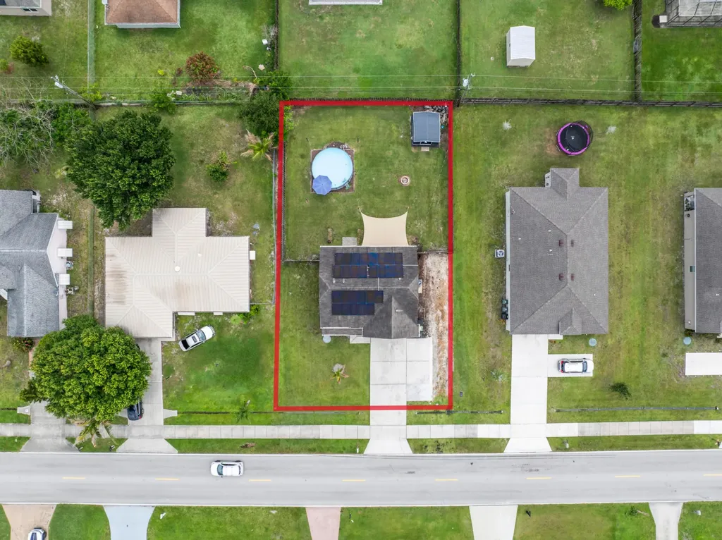 1833 SW Cameo Boulevard Port St Lucie FL 34953