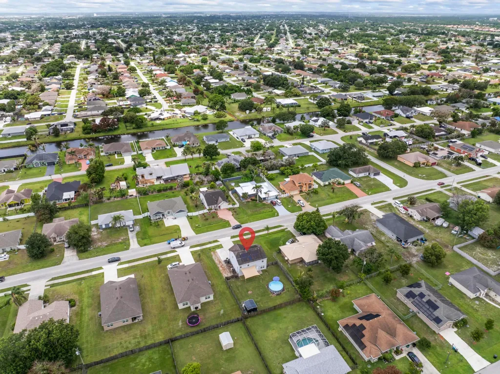 1833 SW Cameo Boulevard Port St Lucie FL 34953