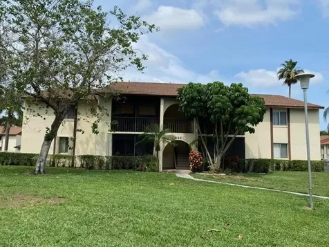 4999 Sable Pine Circle West Palm Beach FL 33417