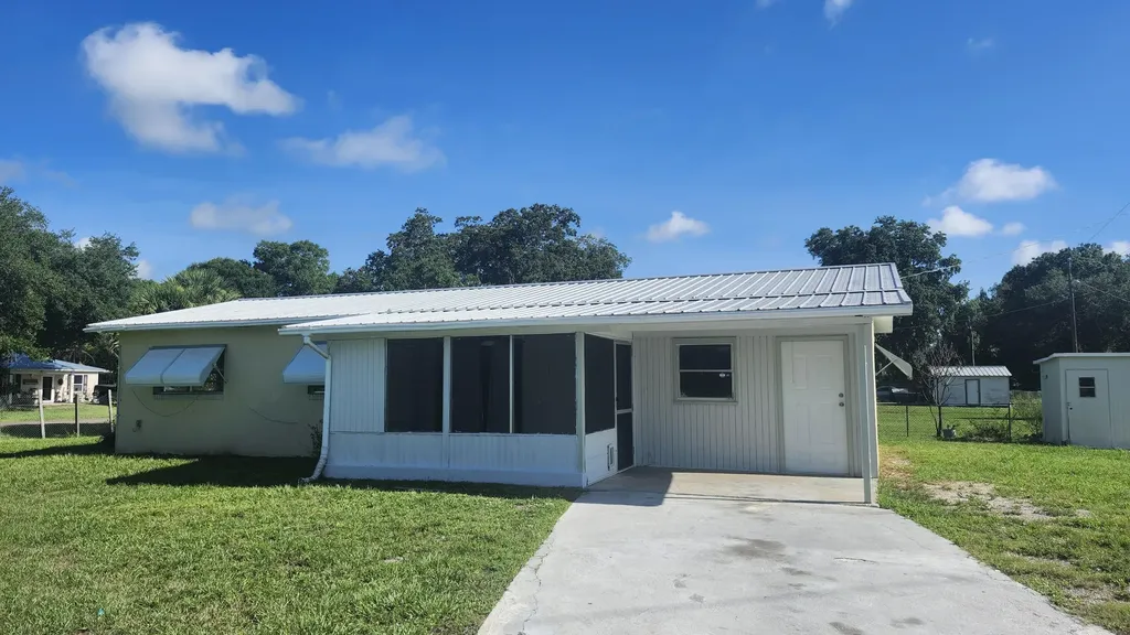 3751 NW 36th Street Okeechobee FL 34972