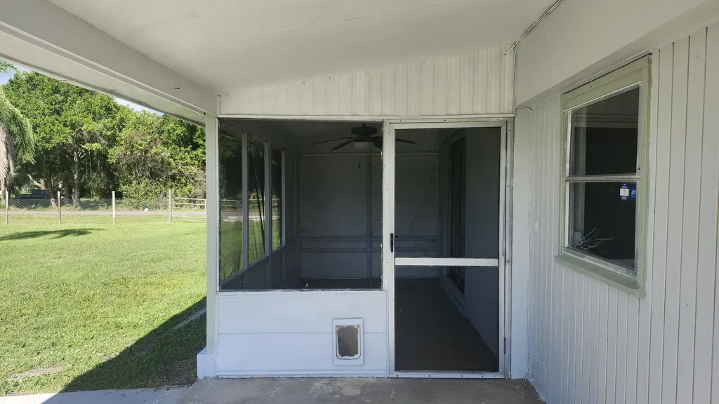 3751 NW 36th Street Okeechobee FL 34972