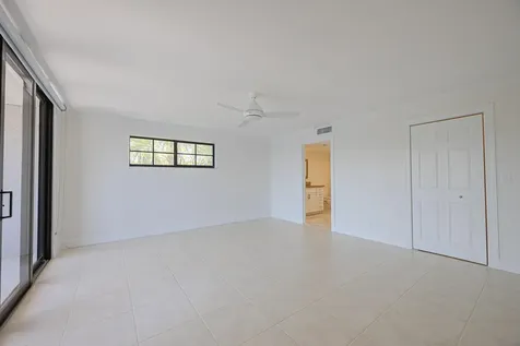 801 Palm Trail Delray Beach FL 33483