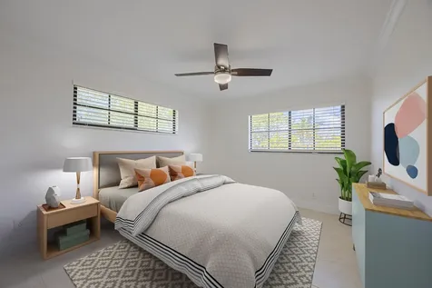 801 Palm Trail Delray Beach FL 33483