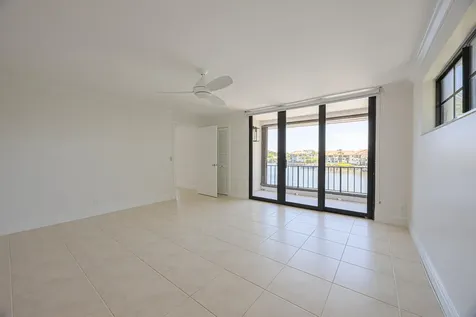 801 Palm Trail Delray Beach FL 33483