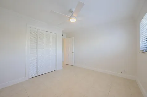 801 Palm Trail Delray Beach FL 33483