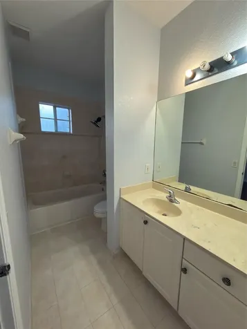 8320 Santa Monica Avenue Tamarac FL 33321