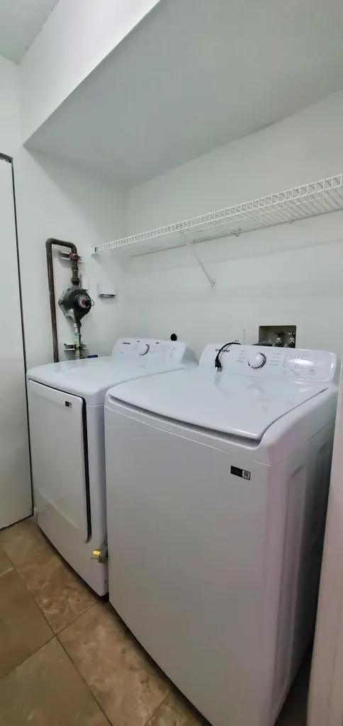 9033 Wiles Road Coral Springs FL 33067