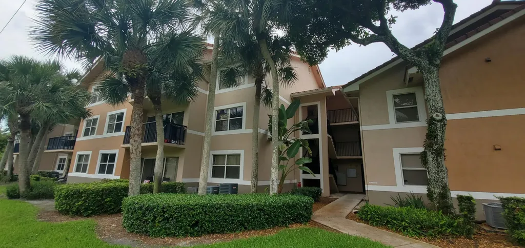 9033 Wiles Road Coral Springs FL 33067