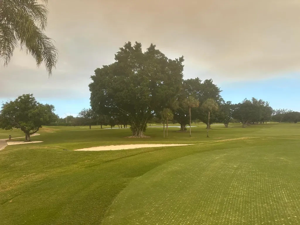 8960 S Hollybrook Pembroke Pines FL 33025
