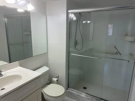 8960 S Hollybrook Pembroke Pines FL 33025