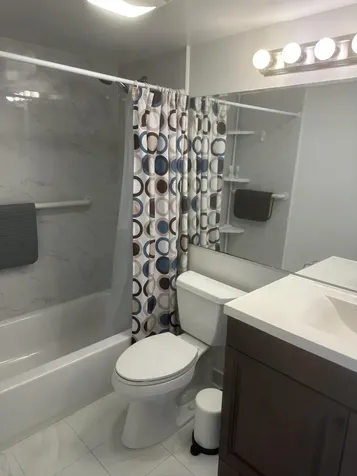 8960 S Hollybrook Pembroke Pines FL 33025