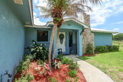 860 NW 141st Street Okeechobee FL 34972
