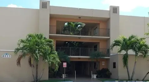 8015 SW 107th Avenue SW Miami FL 33173