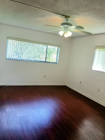 8015 SW 107th Avenue SW Miami FL 33173
