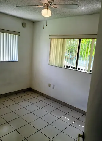 8015 SW 107th Avenue SW Miami FL 33173