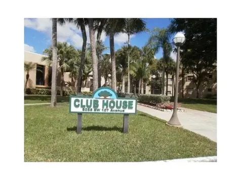 8015 SW 107th Avenue SW Miami FL 33173