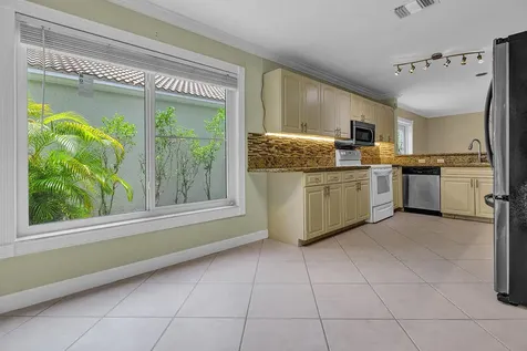 6168 La Vida Terrace Boca Raton FL 33433