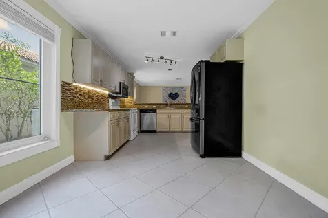 6168 La Vida Terrace Boca Raton FL 33433
