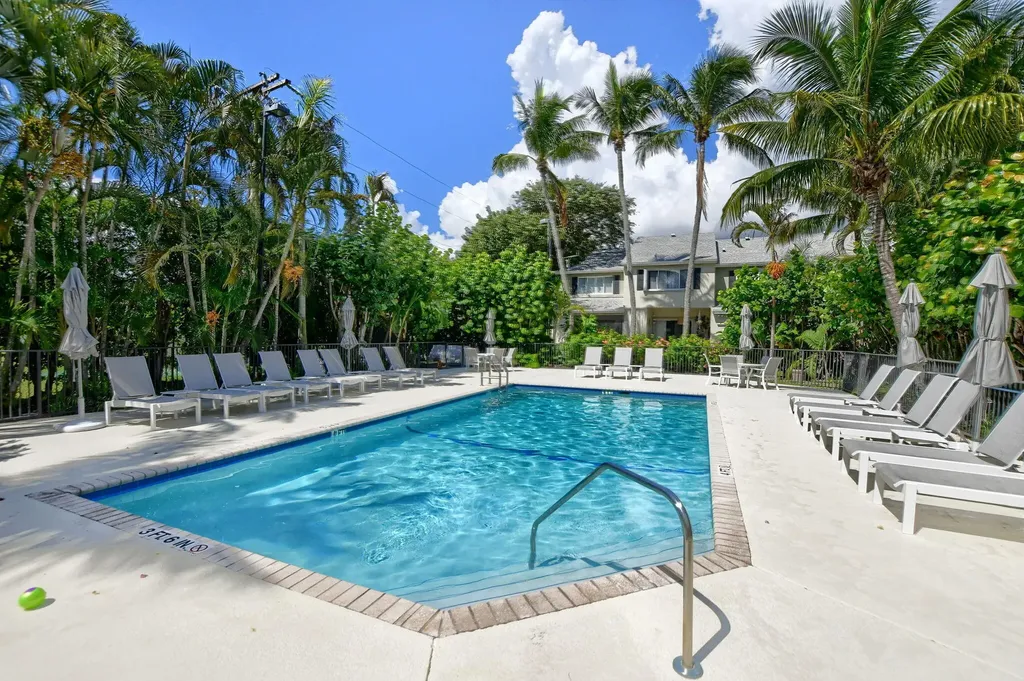 1041 Kokomo Key Lane Delray Beach FL 33483