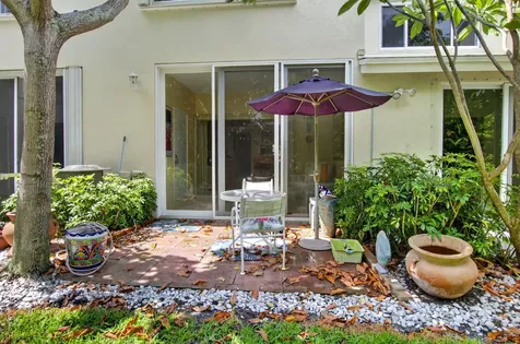 1041 Kokomo Key Lane Delray Beach FL 33483