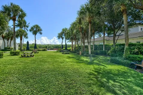 1041 Kokomo Key Lane Delray Beach FL 33483