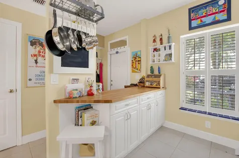 1041 Kokomo Key Lane Delray Beach FL 33483