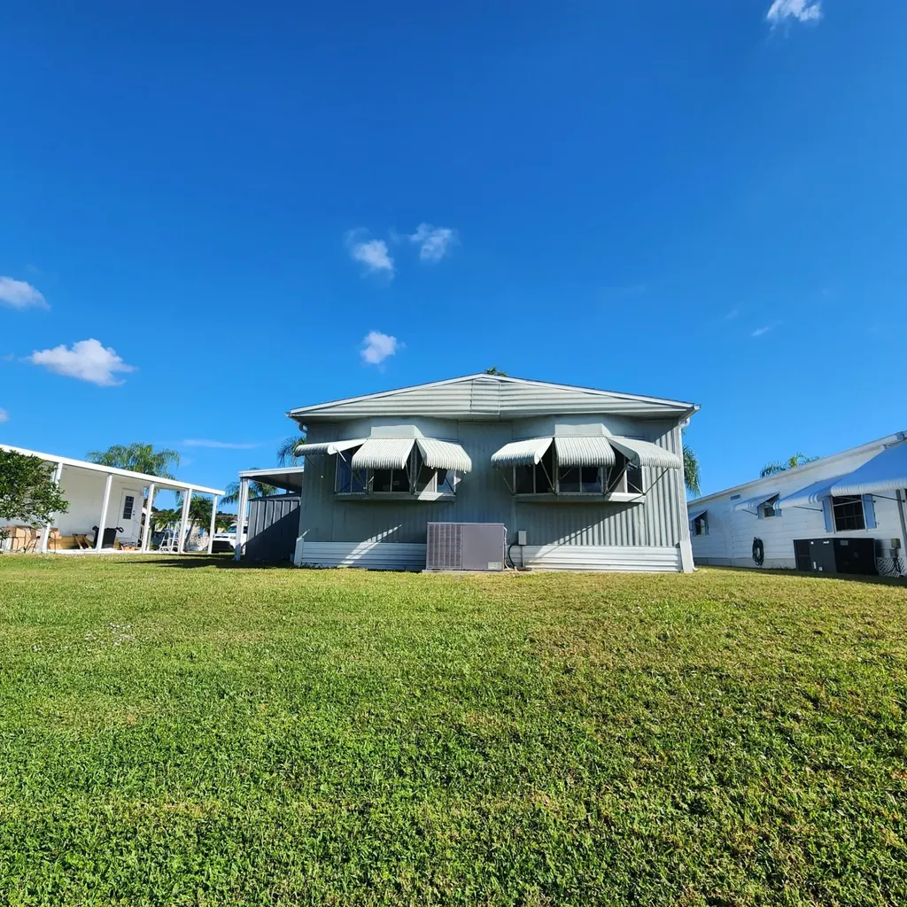 6 Don Quixote Court Port St Lucie FL 34952