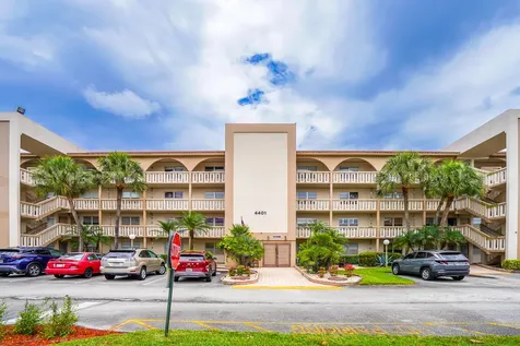 4401 Martinique Court Coconut Creek FL 33066