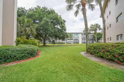 4401 Martinique Court Coconut Creek FL 33066