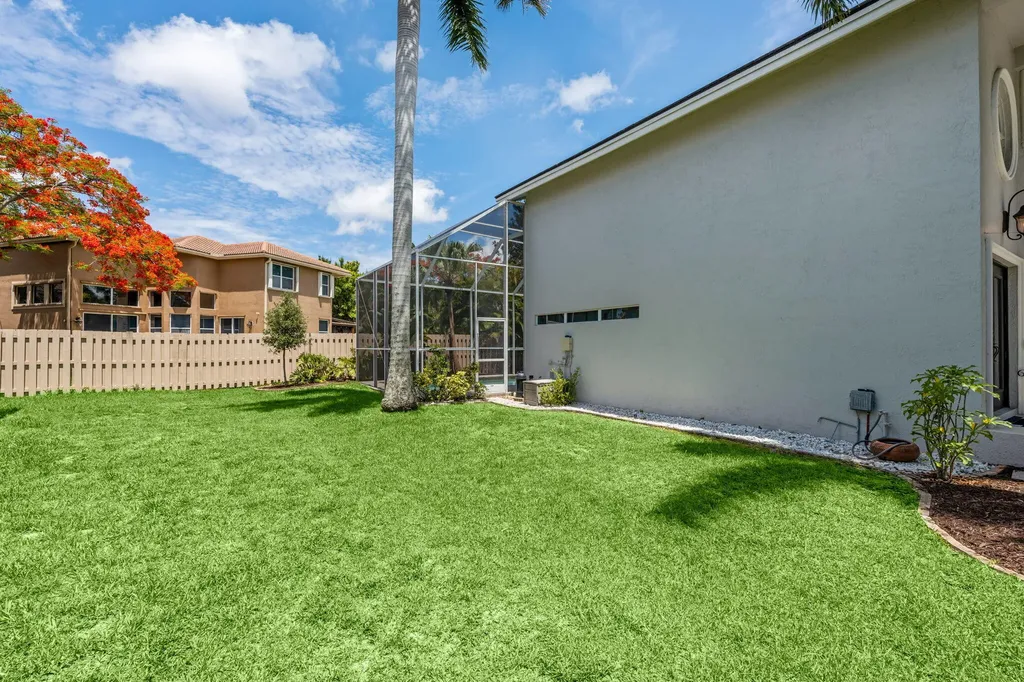 6220 NW 58th Way Parkland FL 33067