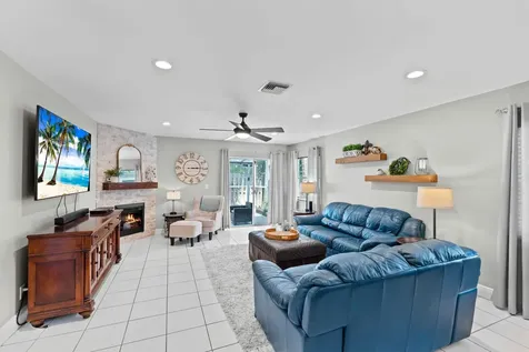 6220 NW 58th Way Parkland FL 33067