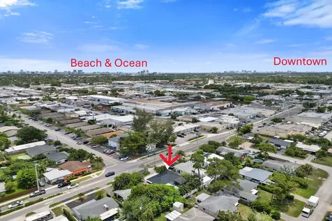 4641 NE 6th Avenue Oakland Park FL 33334