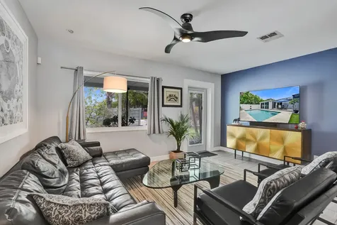4641 NE 6th Avenue Oakland Park FL 33334