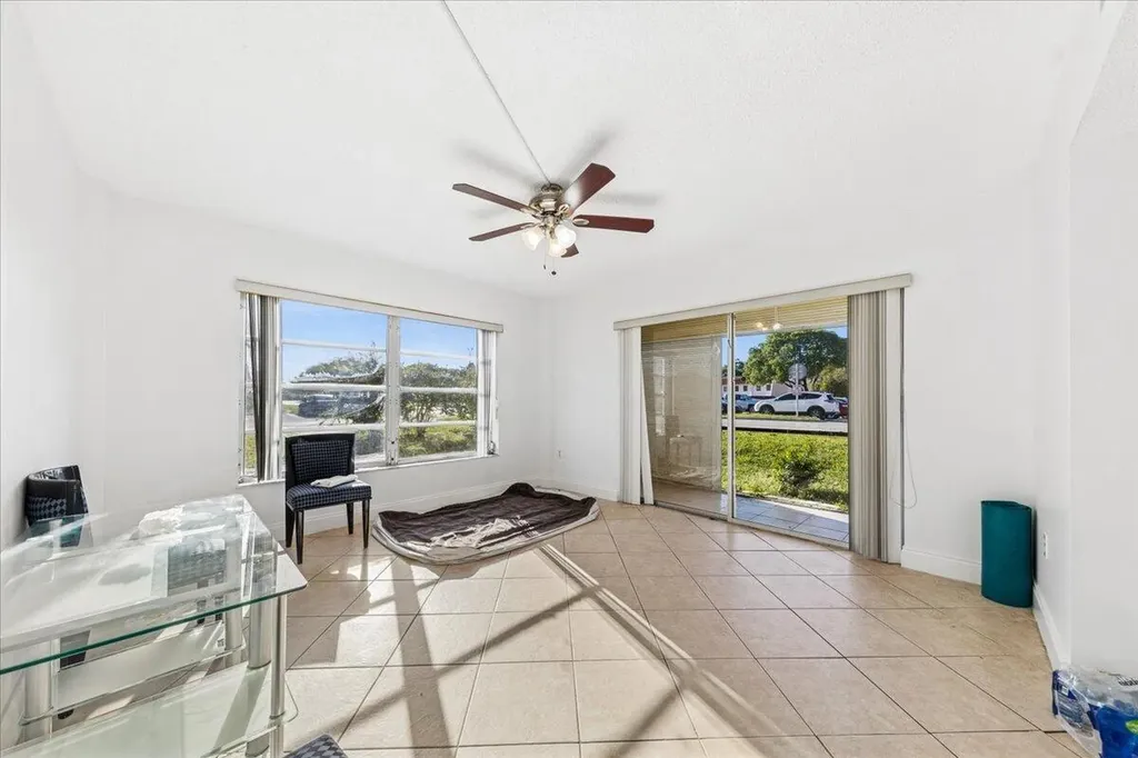 4156 Inverrary Drive Lauderhill FL 33319
