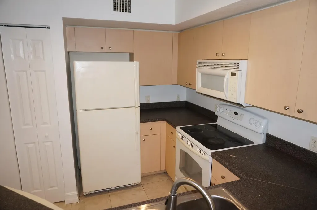 4021 San Marino Boulevard West Palm Beach FL 33409