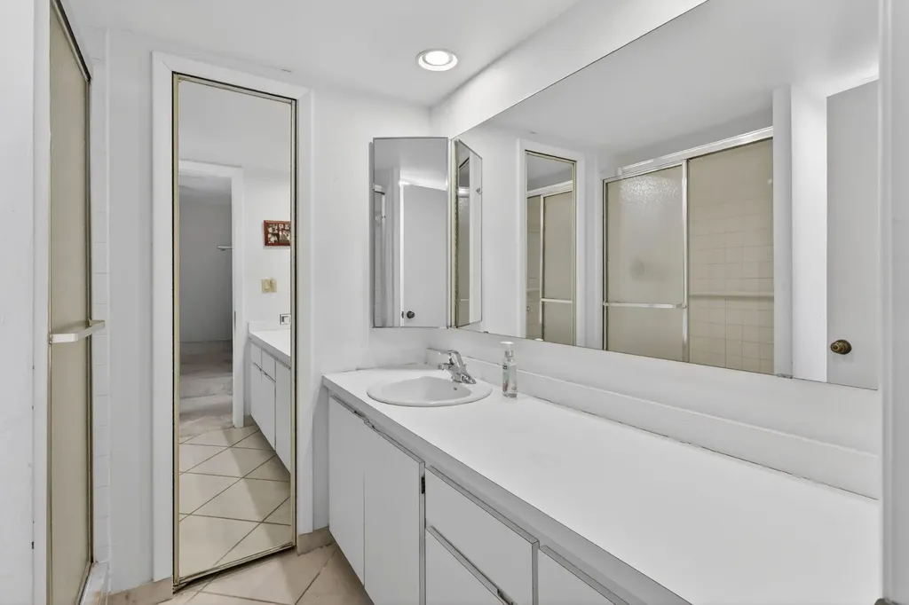5706 SE Riverboat Drive Stuart FL 34997