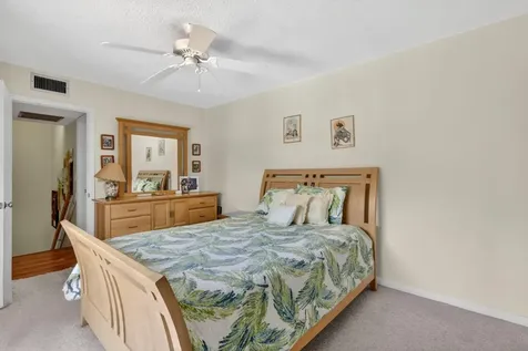 5706 SE Riverboat Drive Stuart FL 34997