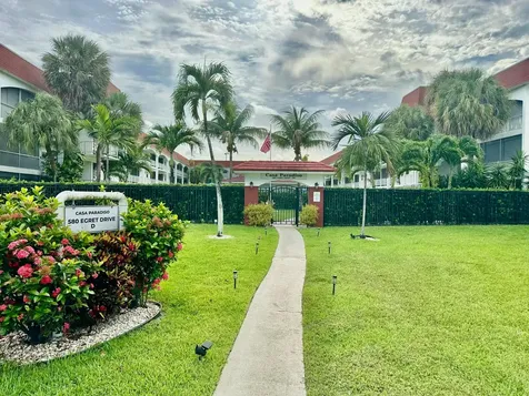 580 Egret Drive Hallandale Beach FL 33009