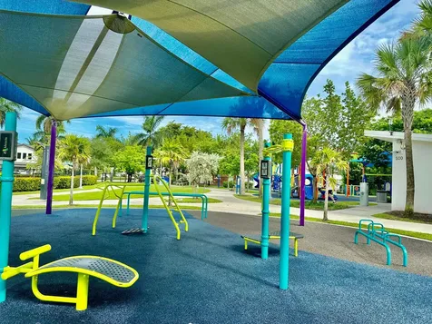 580 Egret Drive Hallandale Beach FL 33009