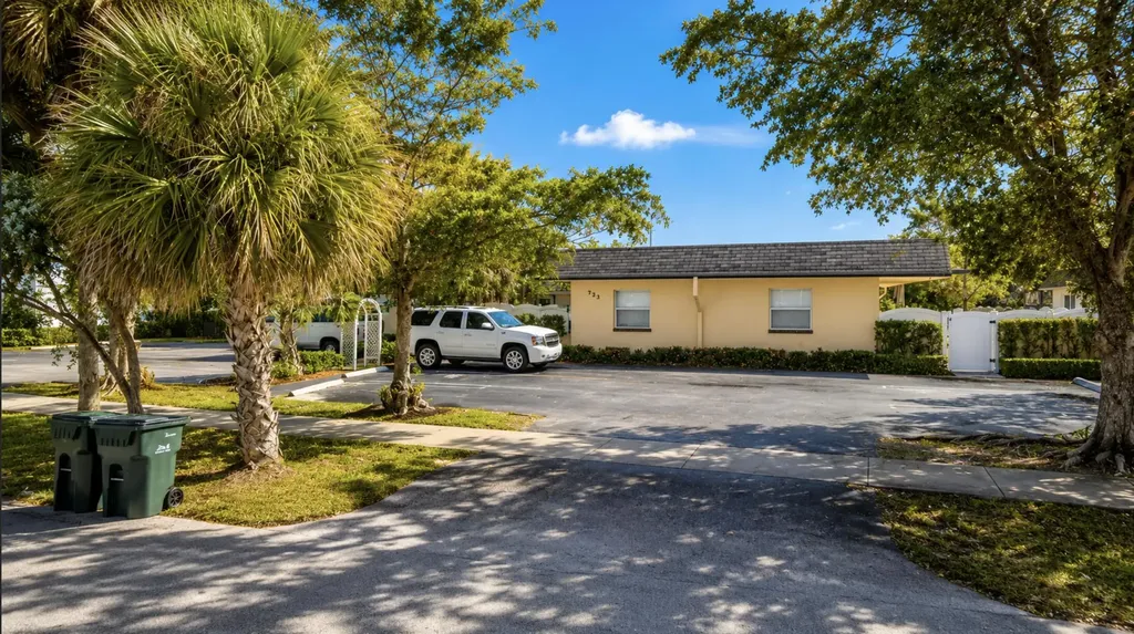 211 S Swinton Avenue Delray Beach FL