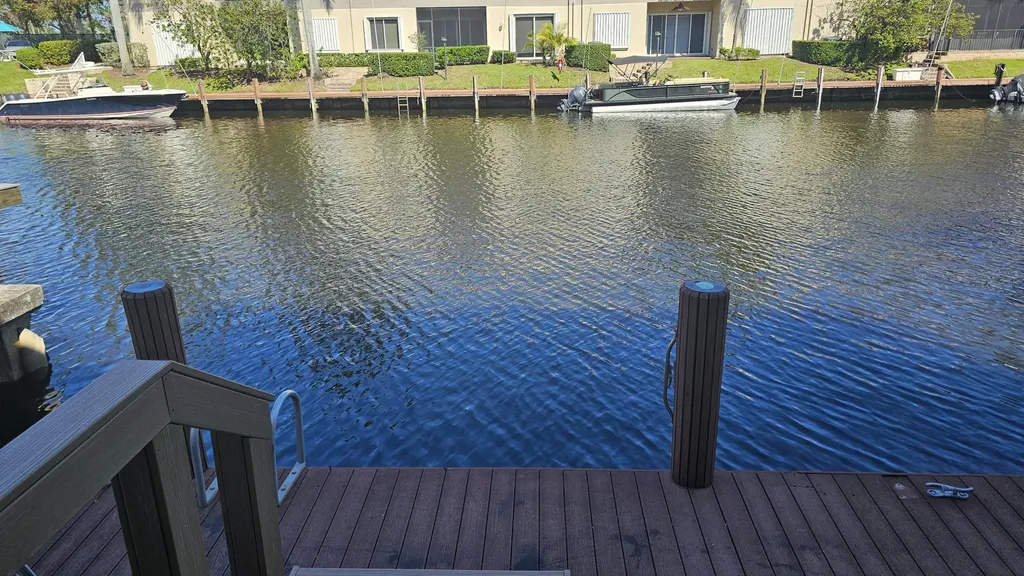 1 Royal Palm Way Boca Raton FL 33432