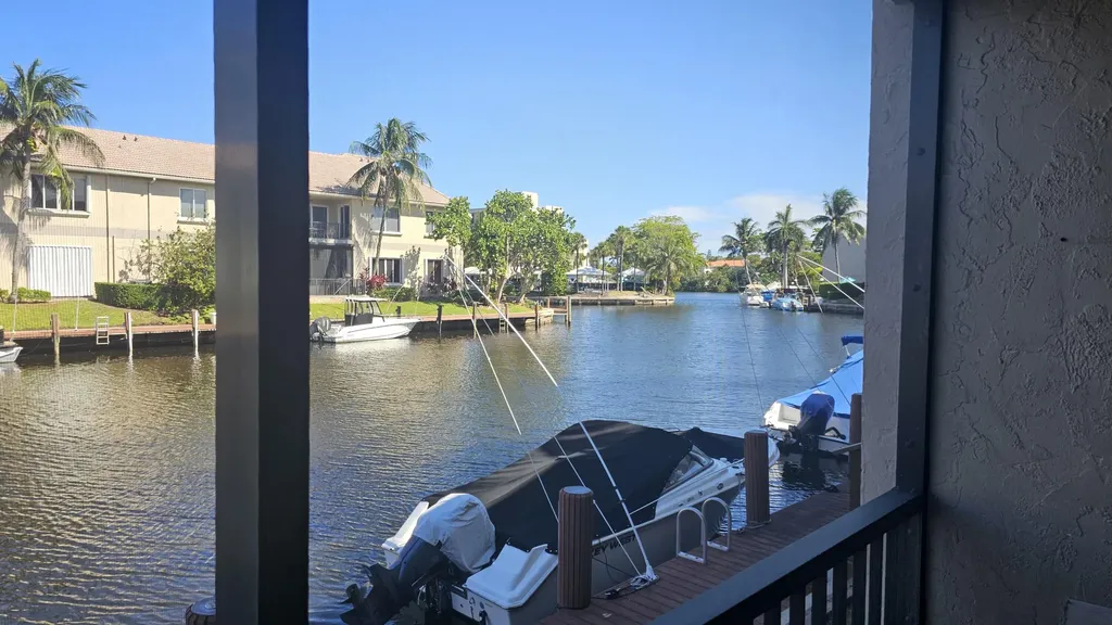 1 Royal Palm Way Boca Raton FL 33432
