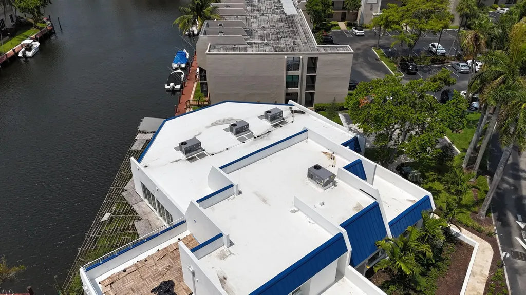 1 Royal Palm Way Boca Raton FL 33432
