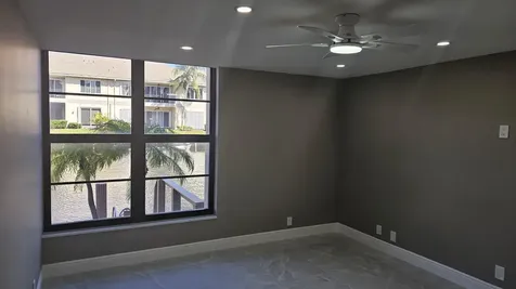 1 Royal Palm Way Boca Raton FL 33432