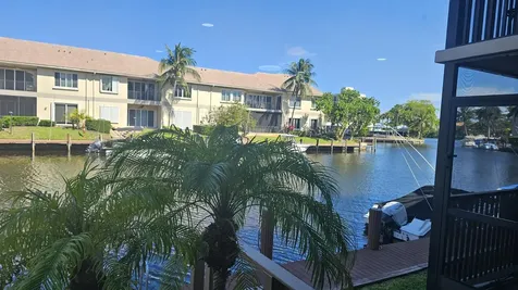 1 Royal Palm Way Boca Raton FL 33432