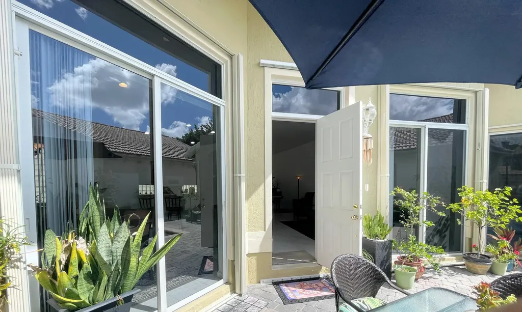 7060 NW Turtle Walk Boca Raton FL 33487