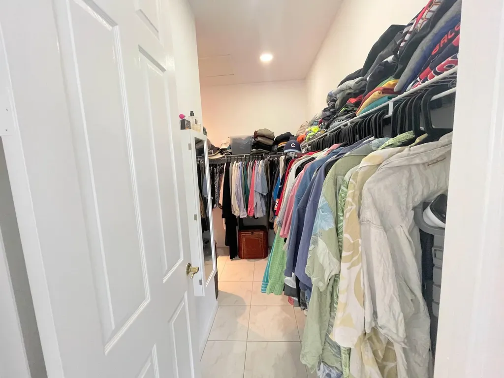 7060 NW Turtle Walk Boca Raton FL 33487
