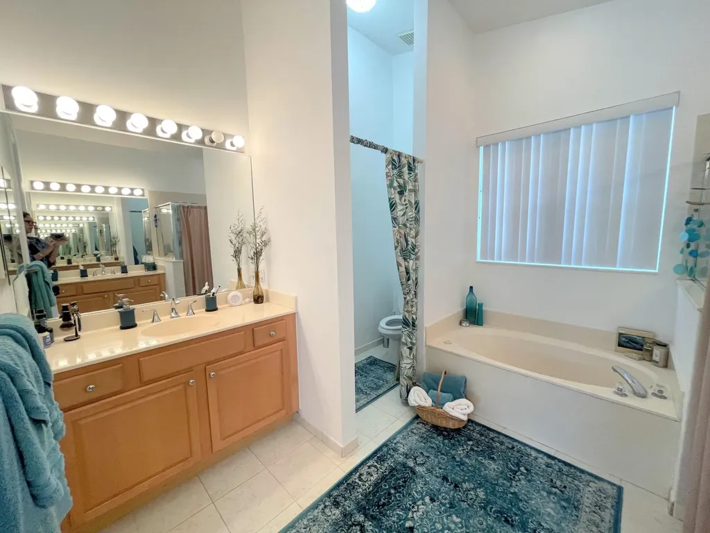 7060 NW Turtle Walk Boca Raton FL 33487