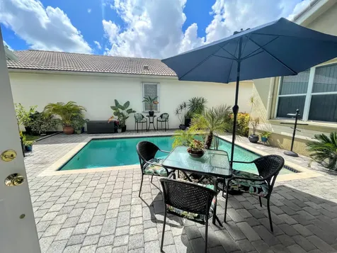 7060 NW Turtle Walk Boca Raton FL 33487
